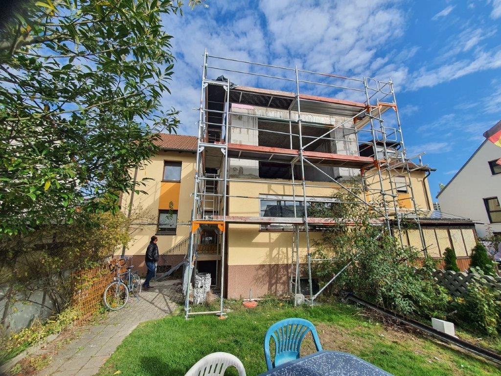 eingerüsteter Anbau